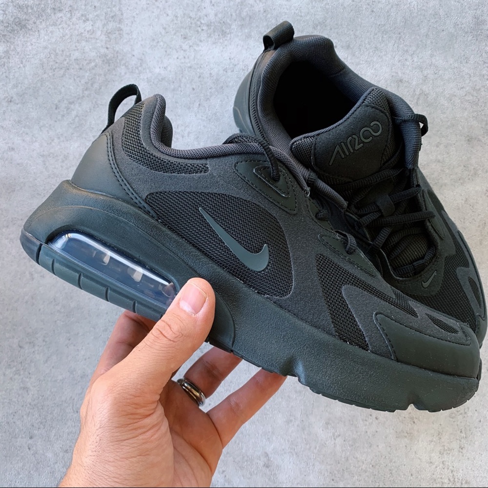 Nike Air Max 200 - Picture 2 of 8